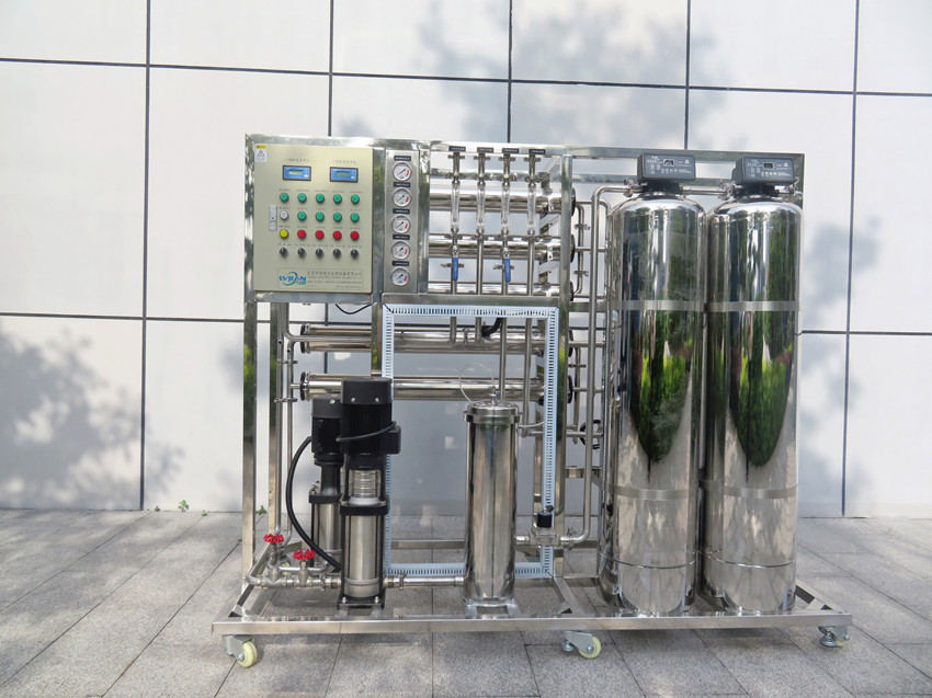 500L/H二級反滲透水處理設(shè)備_醫(yī)用口罩生產(chǎn)用純化水設(shè)備